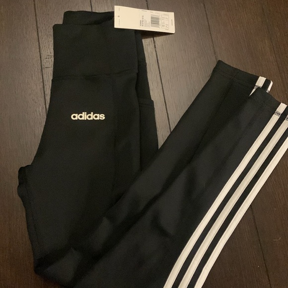 Woman’s adidas leggings xsmall nwt - Picture 3 of 5
